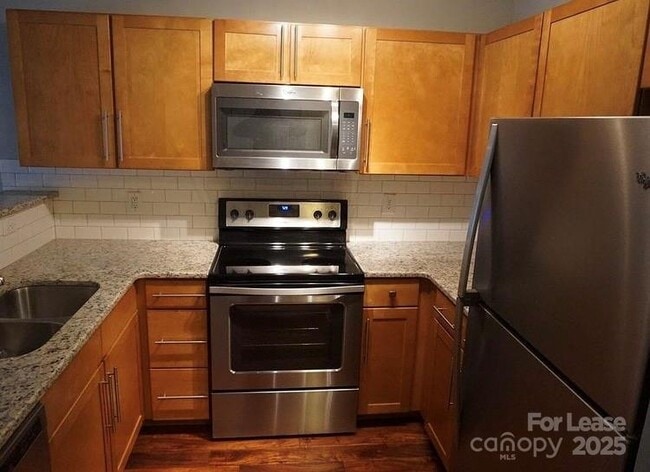 1310 Fleming Rd in Greensboro, NC - Building Photo - Building Photo