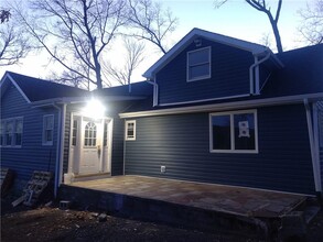 7 Hemlock St in Fort Montgomery, NY - Building Photo - Building Photo