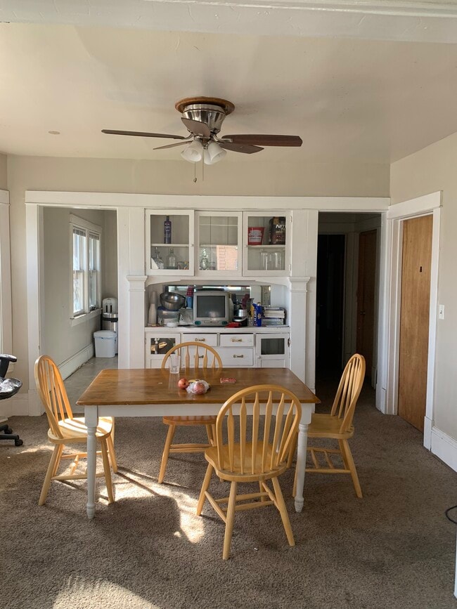 816 University Ave SE in Minneapolis, MN - Building Photo - Building Photo