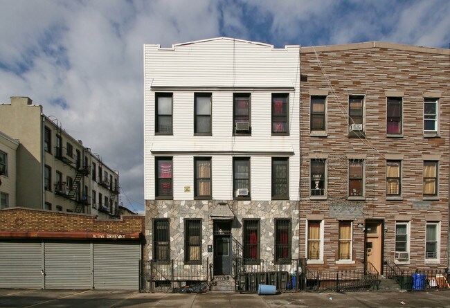 289 Jefferson St in Brooklyn, NY - Building Photo - Building Photo