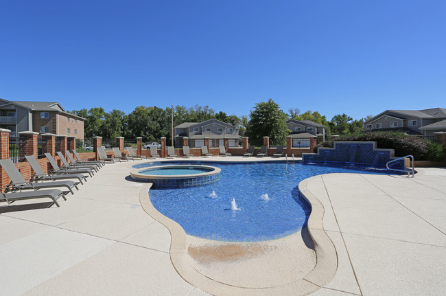 Pebblebrook Apartments in Manhattan, KS - Building Photo - Building Photo