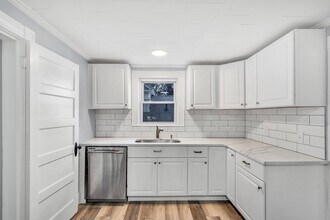 21 Spring St in Fitchburg, MA - Building Photo - Building Photo