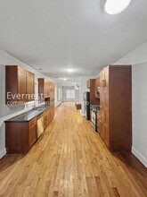 915 Paoli Ave SE in Atlanta, GA - Foto de edificio - Building Photo