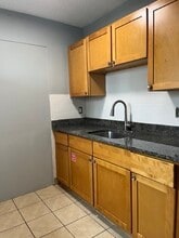 386 Summer St, Unit 20 in Lynn, MA - Building Photo - Building Photo
