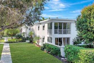 231 3rd Ave S in Naples, FL - Building Photo - Building Photo