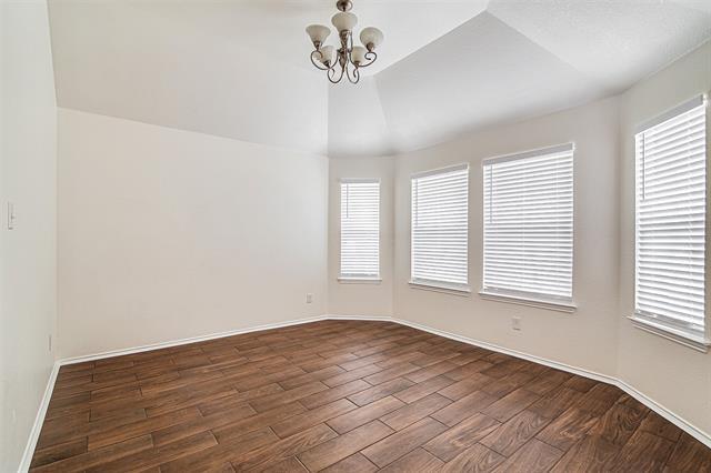 628 Kerry St in Crowley, TX - Building Photo - Building Photo