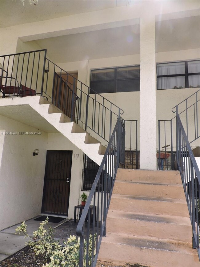 12960 SW 66th Ln in Miami, FL - Building Photo - Building Photo