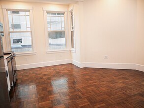 254 W Newton St, Unit 261 West Newton, #2 in Boston, MA - Building Photo - Building Photo