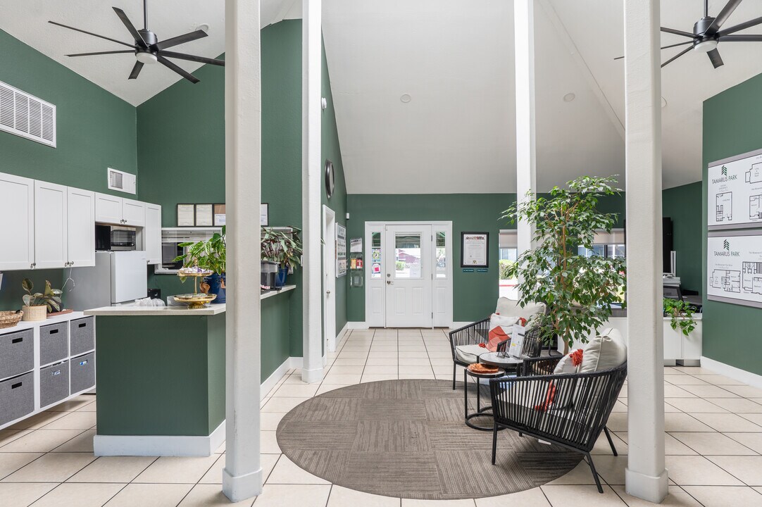 Tamarus Park Apartments in Las Vegas, NV - Foto de edificio