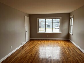 381 Nelson St in Sarnia, ON - Building Photo - Building Photo