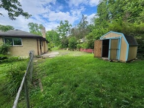 2576 Pitcairn Rd in Monroeville, PA - Building Photo - Building Photo