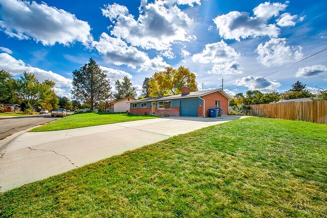 6417 W Tahoe Dr in Boise, ID - Building Photo - Building Photo