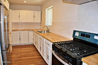 1214 Stockwell Ln in El Paso, TX - Building Photo - Building Photo
