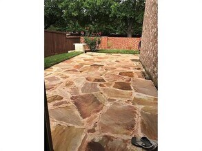 9400 Western Trail in Irving, TX - Building Photo - Building Photo