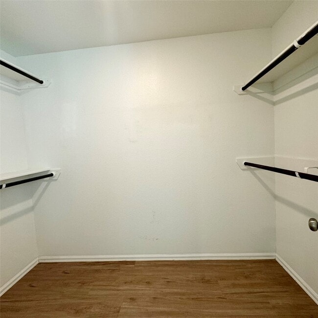 9822 Stoney Spg Ln in Baytown, TX - Building Photo - Building Photo