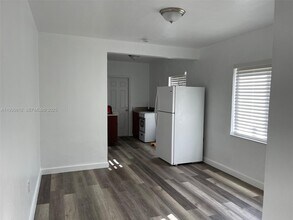 430 SW 6th Ave in Miami, FL - Building Photo - Building Photo