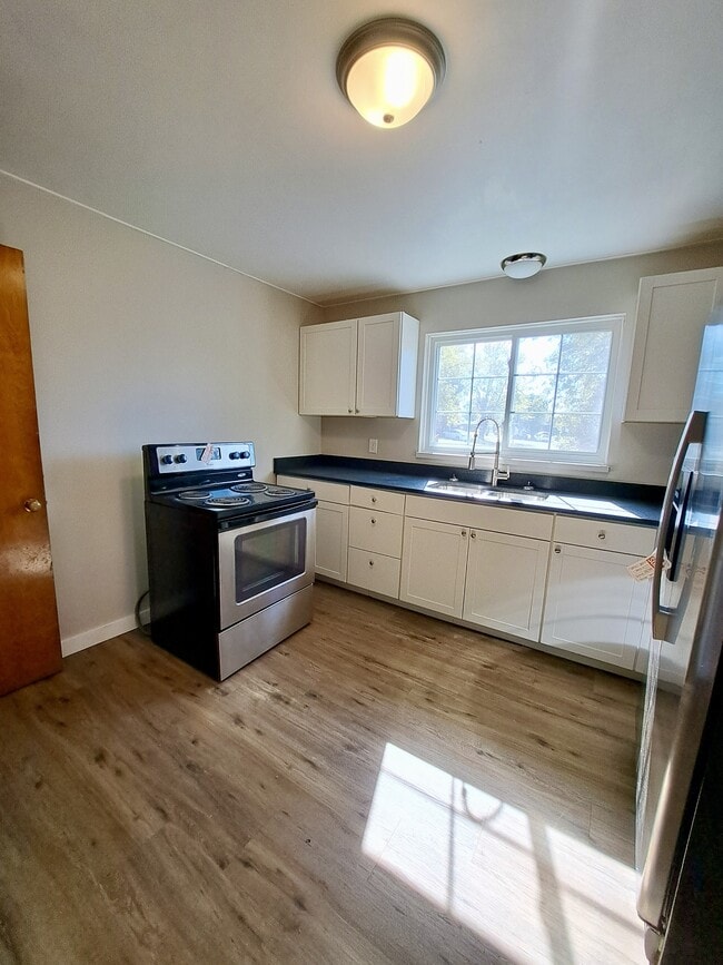 property at 4607 Channing Ln