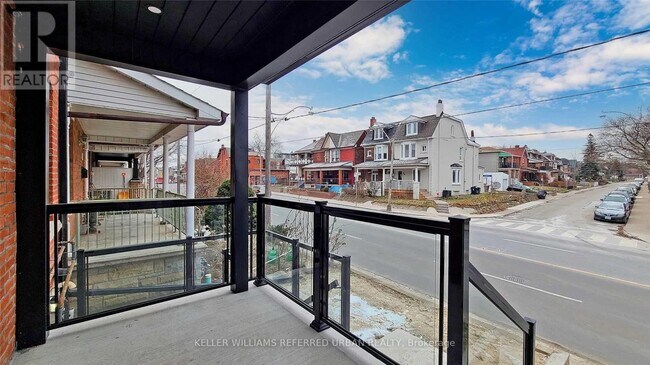 783-783 Dufferin St in Toronto, ON - Building Photo - Building Photo