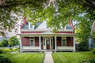 726 Iowa Ave, Unit 1