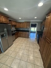 708 Sandstone Dr in Dothan, AL - Foto de edificio - Building Photo