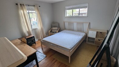 1355 S Yarrow St in Lakewood, CO - Building Photo - Building Photo