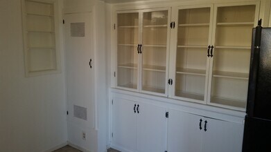 906 2nd St in Hermosa Beach, CA - Foto de edificio - Building Photo