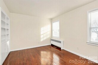 540 Wakefield Dr in Charlotte, NC - Building Photo - Building Photo