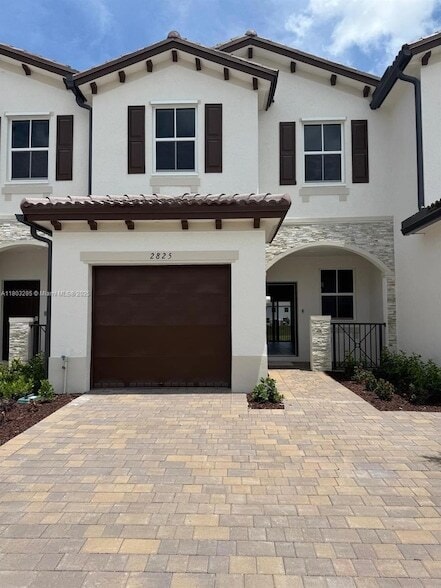 property at 2825 SE 25th Ave
