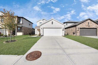 23326 Kinsfolk Dr in Katy, TX - Foto de edificio - Building Photo