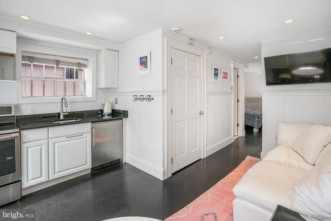 property at 1832 Corcoran St NW