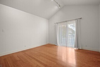 11970 Jollyville Rd in Austin, TX - Foto de edificio - Building Photo