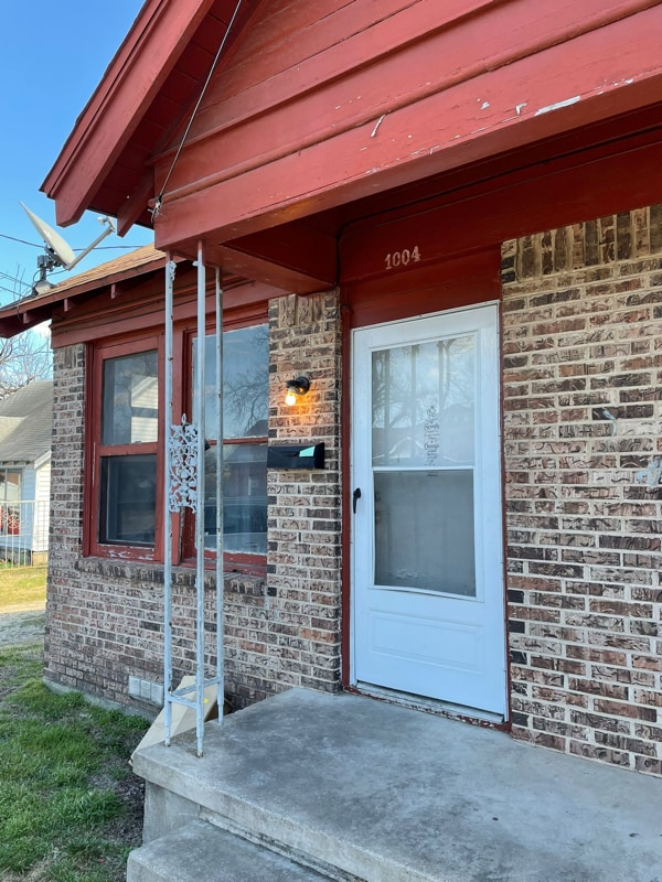 1004 Colcord Ave