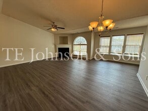 3761 Holmes Creek Pl in Winston-Salem, NC - Foto de edificio - Building Photo