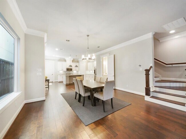 5611 Petty St in Houston, TX - Building Photo - Building Photo