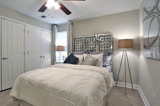Sterling Bluff in Savannah, GA - Building Photo - Interior Photo