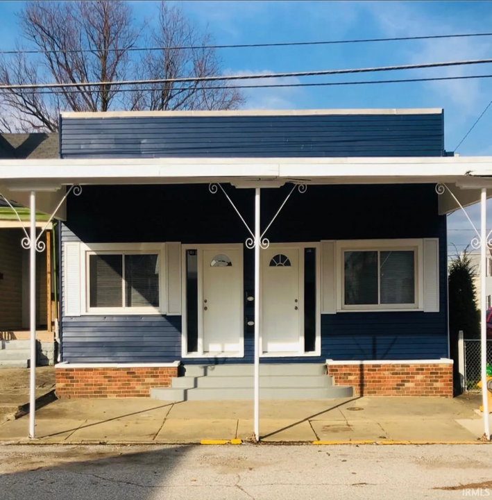 2601 W Virginia St in Evansville, IN - Building Photo