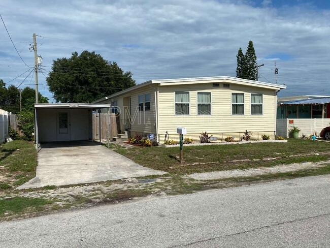 property at 2026 Shady Cove Dr