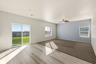 47520 Lilac Ave in Bennett, CO - Building Photo - Building Photo