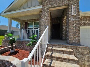 6408 Arcadia Bluffs Ave in Laurel Hill, FL - Building Photo - Building Photo