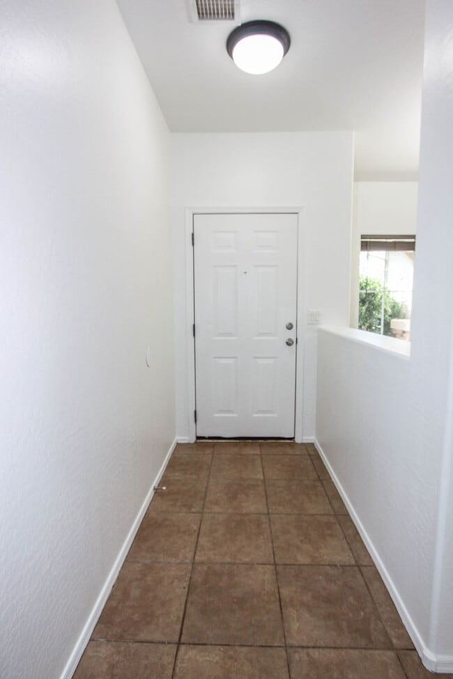 12854 E Moreno St in Prescott Valley, AZ - Building Photo - Building Photo