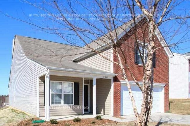 11203 Pointer Ridge Dr in Charlotte, NC - Building Photo - Building Photo