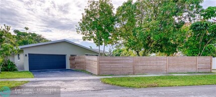 4722 Van Buren St in Hollywood, FL - Building Photo - Building Photo