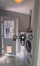 10336 Rocky Hollow Rd in La Porte, TX - Foto de edificio - Building Photo