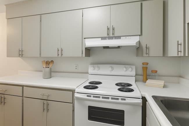 North Park Apartments in Knoxville, TN - Building Photo - Building Photo