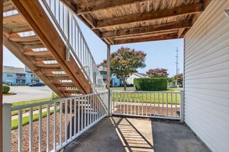 512 Treble Ct in Virginia Beach, VA - Building Photo - Building Photo