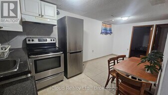 39 Frey Crescent in Toronto, ON - Building Photo