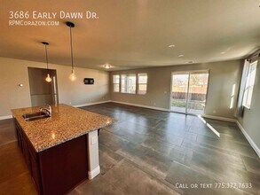 3686 Early Dawn Dr in Sparks, NV - Building Photo - Building Photo