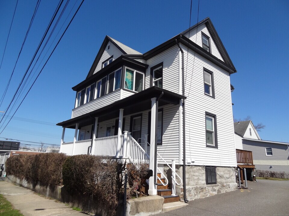 282 Scofield Ave in Bridgeport, CT - Building Photo