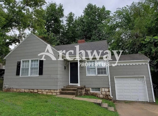 property at 4323 Troup Ave