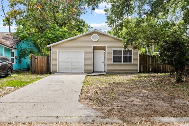 2064 The Mall in Clearwater, FL - Building Photo - Building Photo